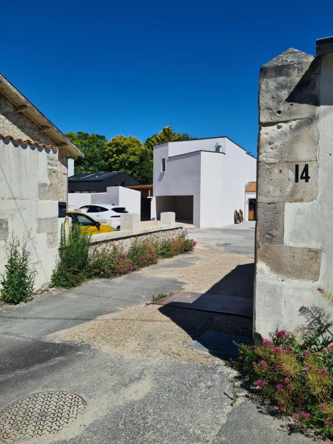 Location La Belle - La Rochelle B Apartment Exterior photo